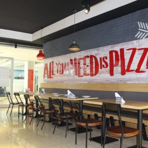 Pizza hut century mall